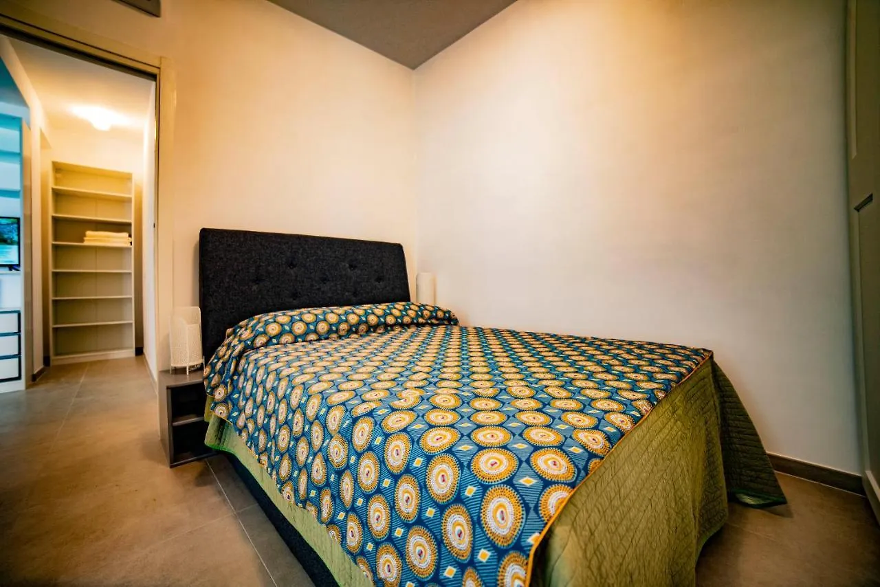 White Veio Lodge Rome Italy