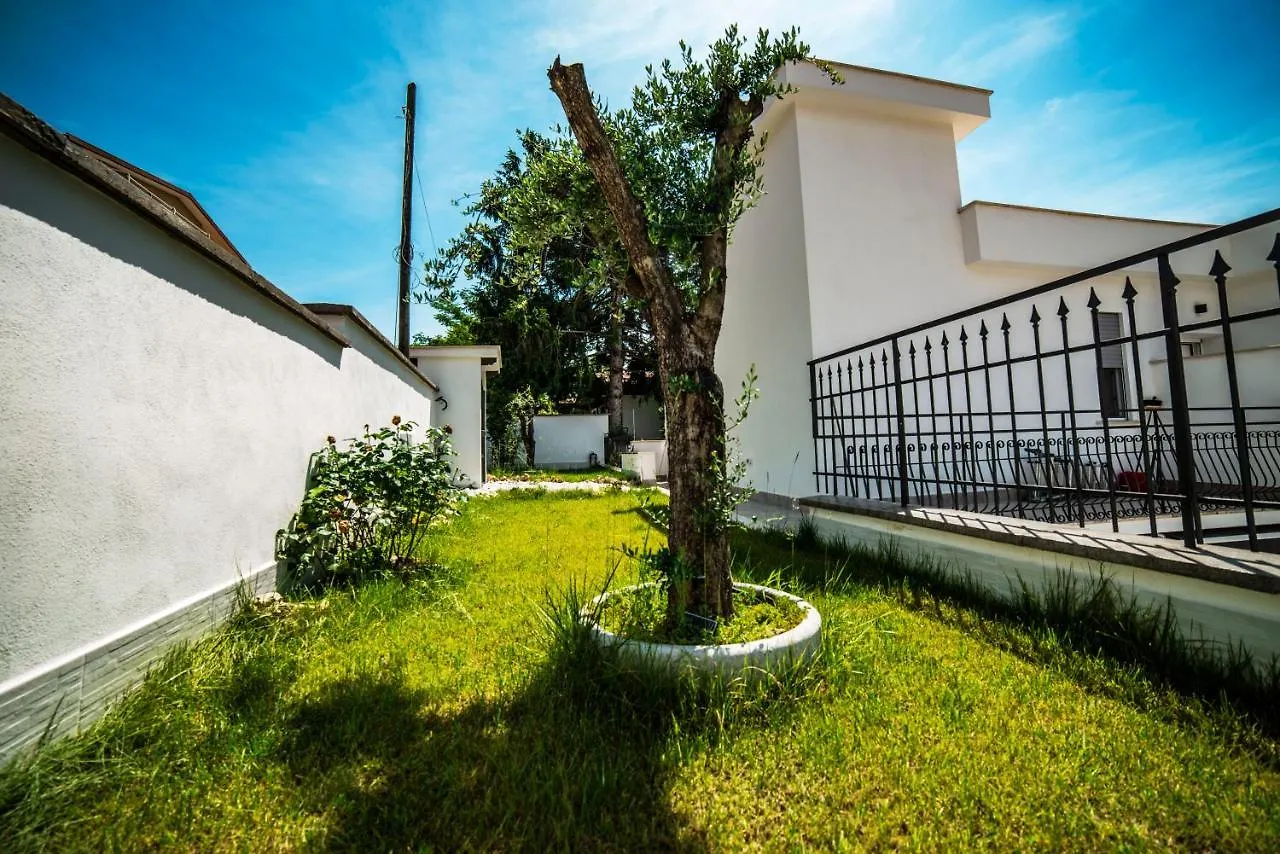 Apartment White Veio Lodge Rome Italy